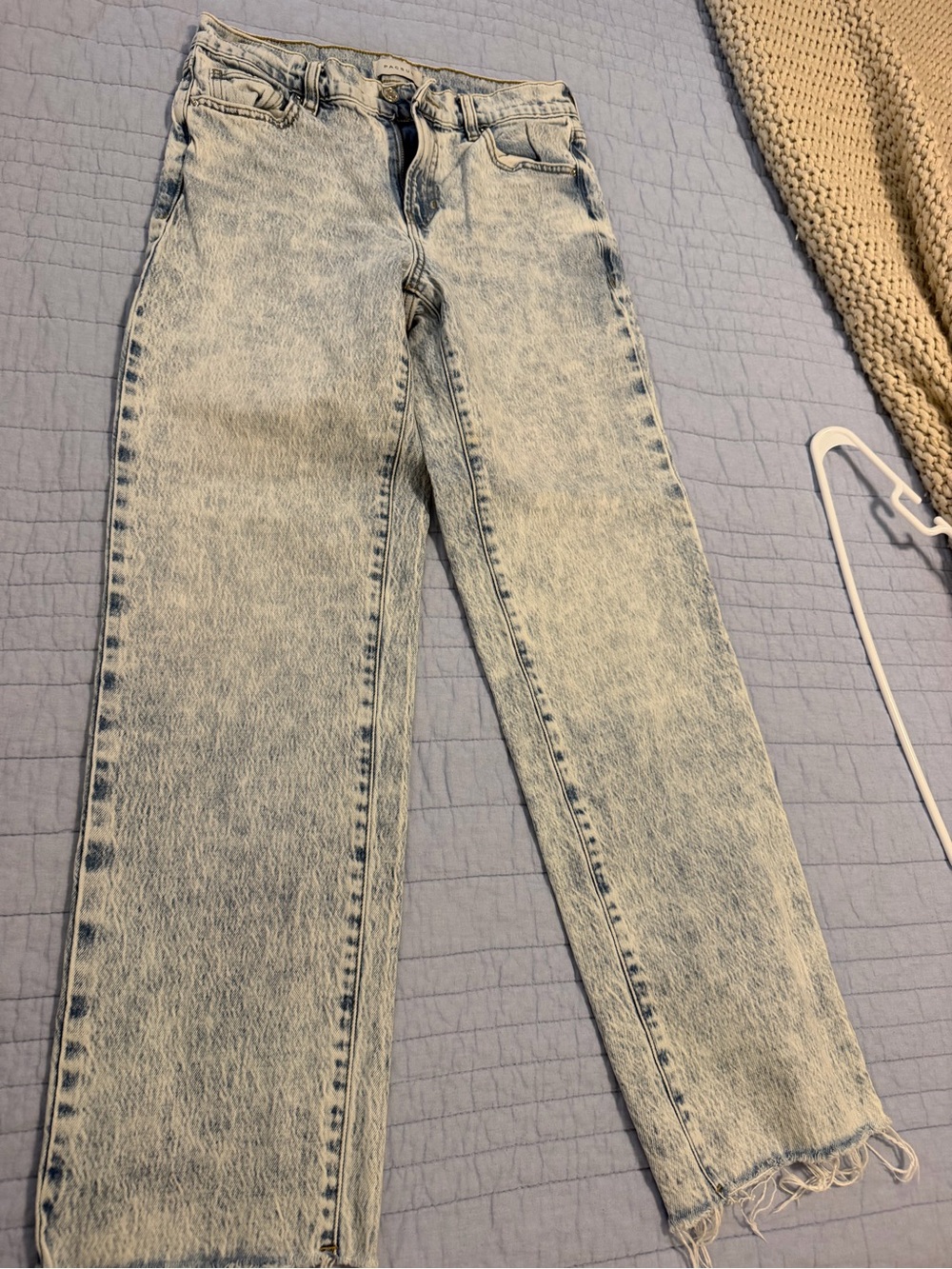 Pacific Sunwear Light Acid-Wash Straight Leg Jeans